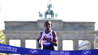Ethiopia's Tigst Assefa crosses the finish line to win the women's race of 52nd Berlin Marathon in Berlin, Germany on September 27, 2026. Ethiopian runner Tigst Assefa narrowly missed out on breaking the women's world record at the Berlin Marathon on Sunday, crossing the finish line with an injury after being on record pace throughout.
John MACDOUGALL / AFP