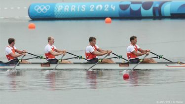 epa11499514 Lennart van Lierop, Finn Florijn, Tone Wieten and Koen Metsemakers of the Netherlands compete during Men Quadruple Sculls heat race of the Rowing competitions in the Paris 2024 Olympic Games, at the Vaires-sur-Marne Nautical Stadium in Vaires-sur-Marne, France, 27 July 2024.  EPA/ALI HAIDER