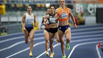 epa12835947 Lieke Klaver (R) of Netherlands competes in the Women's 400 meters heats at the World Athletics Indoor Championships at the Kujawsko-Pomorska Arena Torun, in Torun, Poland, 20 March 2026.  EPA/Lukasz Gagulski POLAND OUT