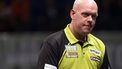 DEN BOSCH - Darter Michael van Gerwen tijdens de kwartfinale van de TOTO Dutch Darts Masters. Tijdens het World Series-toernooi nemen acht Nederlandse darters het op tegen acht internationale topdarters. ANP JEROEN JUMELET