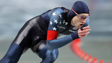 epa11735893 Jordan Stolz of the US competes at the 1000m men of the ISU Speed Skating World Cup in Nagano, central Japan, 23 November 2024.  EPA/JIJI PRESS JAPAN OUT EDITORIAL USE ONLY