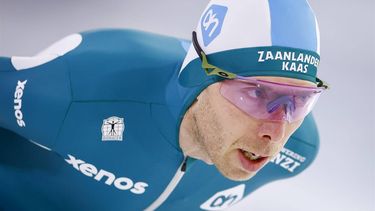 HEERENVEEN - Jorrit Bergsma in actie op de 10.000 meter voor mannen tijdens de slotdag van het NK afstanden in Thialf. Voor de Nederlandse rijders en rijdsters is dit toernooi een belangrijke tussenstop onderweg naar het WK afstanden in Hamar. ANP SEM VAN DER WAL