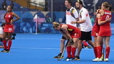 Belgium's players react to their defeat in the women's bronze medal field hockey match between Argentina and Belgium during the Paris 2024 Olympic Games at the Yves-du-Manoir Stadium in Colombes on August 9, 2024. 
ARUN SANKAR / AFP