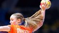 epa09619545 Zoe Sprengers of the Netherlands in action during the preliminary round group D match between the Netherlands and Puerto Rico at the 2021 World Women's Handball Championship in Torrevieja, eastern Spain, 03 December 2021.  EPA/Manuel Lorenzo