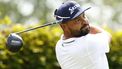 epa12172111 J.J. Spaun of the US tees off from the 9th hole during the first round of the 2025 US Open golf tournament at the Oakmont Country Club in Oakmont, Pennsylvania, USA, 12 June 2025.  EPA/JARED WICKERHAM
