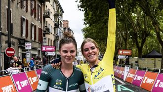 2023-07-30 17:50:22 Team SD Worx's Dutch rider Demi Vollering (R) wearing the overall leader's yellow jersey celebrates with Team SD Worx's Belgian rider Lotte Kopecky wearing the best sprinter's green jersey (L) in the finish area after the eighth and final stage (out of 8) of the second edition of the Women's Tour de France cycling race a 22,6 km individual time trial between Pau and Pau, south-western France, on July 30, 2023. Dutch rider Demi Vollering wins women's Tour de France on July 30, 2023.
Jeff PACHOUD / AFP