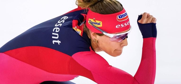 HEERENVEEN - Chloe Hoogendoorn van Team Essent tijdens een training in Thialf in aanloop naar de Daikin NK Afstanden. ANP VINCENT JANNINK