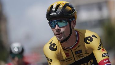 2023-09-07 12:24:33 epa10846237 Slovenian rider Primoz Roglic of Jumbo-Visma team before the twelfth stage of the Vuelta a Espana, a 151 km cycling race from Olvega to Zaragoza, Spain, 07 September 2023.  EPA/Manuel Bruque