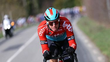 Lotto-DSTNY's Dutch cyclist Pascal Eenkhoorn rides in a breakaway during the 2nd stage of the Paris-Nice cycling race, 179 km between Thoiry and Montargis, on March 4, 2024. 
Thomas SAMSON / AFP