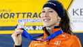 SEOUL - Suzanne Schulting met gouden medaille op de 1.500 meter tijdens het WK Shorttrack in Zuid-Korea. ANP IRIS VAN DEN BROEK
