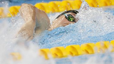 epa12274636 Marrit Steenbergen of Netherlands competes in the Women's 100m Freestyle Swimming semi-finals, heat 1, at the World Aquatics Championships Singapore 2025 in Singapore, 31 July 2025.  EPA/RUNGROJ YONGRIT