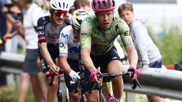 EF Education - EasyPost Danish rider Michael Valgren rides in a breakaway during the 17th stage of the Giro d'Italia 2026 - Tour of Italy cycling race between Cassano d'Adda and Andalo, Italy, on May 27, 2026. 
Luca Bettini / AFP