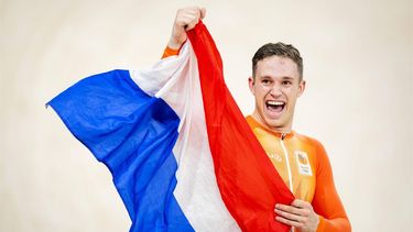 SAINT-QUENTIN-EN-YVELINES - Harrie Lavreysen tijdens de finale van het onderdeel Keirin (m) bij het baanwielrennen in het Velodrome op de Olympische Spelen. ANP KOEN VAN WEEL