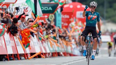 epa11587257 Spanish rider Urko Berrade of Kern Pharma team celebrates winning the 18th stage of La Vuelta a Espana cycling race over 179,5 km from Vitoria to Izki Natural Park, Spain, 05 September 2024.  EPA/JAVIER LIZON