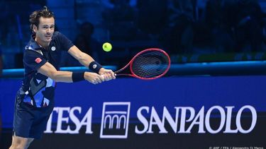 epa11720458 Wesley Koolhof of Netherlands in action during his ATP Finals Doubles match against Harri Heliovaara of Finland and Henry Patten of Britain, in Turin, Italy, 14 November 2024.  EPA/Alessandro Di Marco