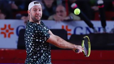 2022-12-02 05:20:13 epa10343556 US tennis player Jack Sock in action against Mexican players Santiago Gonzalez and Renata Zarazua, in a mixed doubles exhibition match during the Tennis Fest, at the Plaza de Toros Mexico in Mexico City, Mexico, 01 December 2022.  EPA/Isaac Esquivel