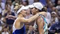 2023-09-07 02:51:25 USA's Madison Keys (R) and Czech Republic's Marketa Vondrousova (L) hug after Keys victory of the US Open tennis tournament women's singles quarter-finals match at the USTA Billie Jean King National Tennis Center in New York City, on September 6, 2023. 
COREY SIPKIN / AFP