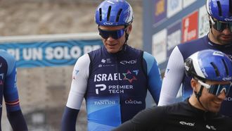 epa11204237 Chris Froome of Israel Premier Tech before the start of the 4th stage of the 59th Tirreno-Adriatico, a 207km cycling race from Arrone to Giulianova, Italy, 07 March 2024.  EPA/ROBERTO BETTINI