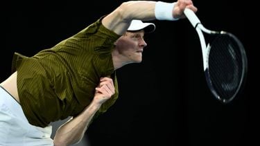epa12686726 Jannik Sinner of Italy in action during his men’s Quarterfinal match against Ben Shelton of the USA on day 11 of the 2026 Australian Open tennis tournament in Melbourne, Australia, 28 January 2026.  EPA/JOEL CARRETT AUSTRALIA AND NEW ZEALAND OUT