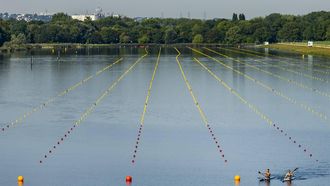 VAIRES-SUR-MARNE - Het Nautical Stadium Olympic (Aquatic Stadium), waar onder andere de roeiers in actie komen, tijdens de venue tour voor journalisten in aanloop naar de Olympische Spelen van 2024 in Parijs. ANP REMKO DE WAAL
