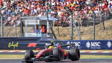 Ferrari's British driver Lewis Hamilton competes during the qualifying session at the Hungaroring racetrack in Mogyorod near Budapest, Hungary, on July 25, 2026 ahead of the Formula One Hungarian Grand Prix. 
FERENC ISZA / AFP