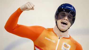 SAINT-QUENTIN-EN-YVELINES - Harrie Lavreysen tijdens de kwalificaties van het onderdeel sprint (mannen) bij het baanwielrennen in het Velodrome op de Olympische Spelen. ANP KOEN VAN WEEL