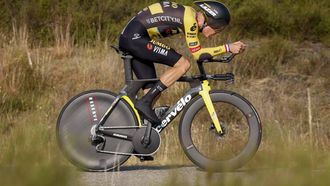 ELSPEET - Wielrenner Wilco Kelderman tijdens het Nederlands kampioenschap tijdrijden. De renners reden tussen de weilanden en bospaden van de Veluwe twee ronden van circa 20 kilometer. ANP BAS CZERWINSKI