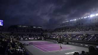 2023-11-05 00:17:54 USA's Jessica Pegula returns the ball to USA's Coco Gauff during their women's singles match of the WTA Finals tennis championships in Cancun, Mexico, on November 4, 2023. 
Claudio CRUZ / AFP