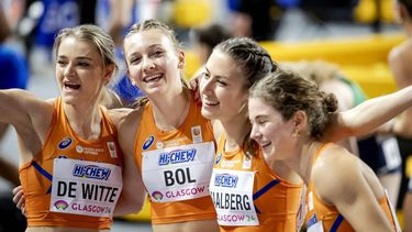 GLASGOW - Lisanne de Witte, Femke Bol, Eveline Saalberg en Myrte van der Schoot in actie op de 4x400 meter estafette, tijdens de laatste dag van de wereldkampioenschappen indooratletiek in Schotland. ANP ROBIN VAN LONKHUIJSEN