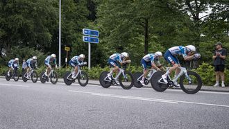 epa11550046 Team dsm-firmenich PostNL in action during the first stage of the Tour of Denmark, a 13.7km team time trial in Holstebro, Denmark, 14 August 2024 (issued 15 August 2024).  EPA/Bo Amstrup DENMARK OUT