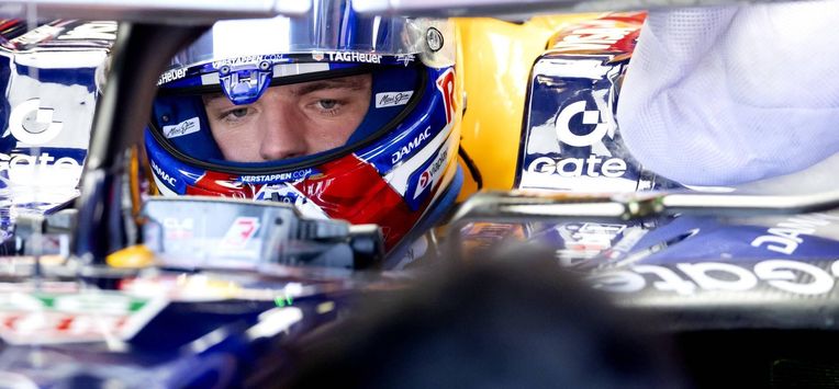 MELBOURNE - Max Verstappen (Red Bull Racing) tijdens de eerste vrije training op het Albert Park Circuit in aanloop naar de Grote Prijs van Australië. SANDER KONING / ANP