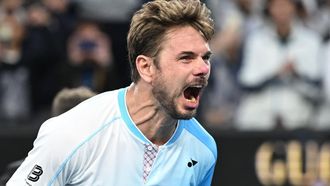 epa12670204 Stan Wawrinka of Switzerland celebrates after winning the Men’s 2nd round match against Arthur Gea of France on day 5 of the 2026 Australian Open tennis tournament in Melbourne, Australia, 22 January 2026.  EPA/JAMES ROSS AUSTRALIA AND NEW ZEALAND OUT