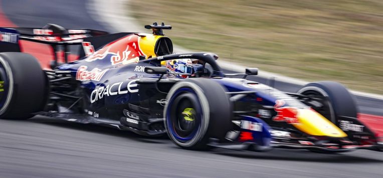 SHANGHAI - Max Verstappen (Oracle Red Bull Racing)  in actie tijdens de race op het Shanghai International Circuit van de Grote Prijs van China. SANDER KONING / ANP