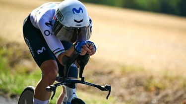Movistar Team's Swiss rider Marlen Reusser competes during the individual time-trial in the 4th (out of 9) stage of the fifth edition of the Women's Tour de France cycling race, 21 km time trial between Gevrey-Chambertin and Dijon, eastern France on August 4, 2026. 
NICOLAS TUCAT / AFP
