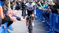 Team UAE's Juan Ayuso salutes supporters prior the departure of the 6th stage of the 2025 Volta a Catalunya cycling tour of Catalonia, a 159km stage race between Berga and Queralt, on March 29, 2025. 
Josep LAGO / AFP