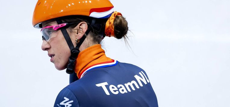 MILAAN - Suzanne Schulting tijdens een shorttrack training in het Milano Ice Skating Area. ROBIN VAN LONKHUIJSEN / ANP