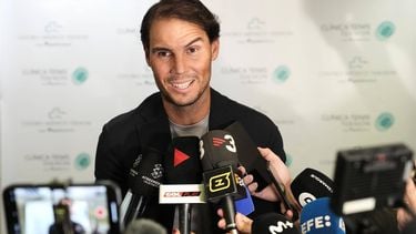 2023-11-15 16:24:47 epa10976715 Spanish tennis player and 22-Grand-Slam-winner Rafa Nadal takes part in a media meeting during the presentation of Tenis Teknon Clinic as part of Teknon Health Center, in Barcelona, Spain, 15 November 2023.  EPA/Alejandro Garcia