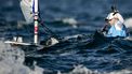 2021-08-01 16:58:25 TOKIO - Marit Bouwmeester in de medal race laser radial in Enoshima Yacht Harbour tijdens de Olympische Spelen van Tokio. ANP ROBIN VAN LONKHUIJSEN
