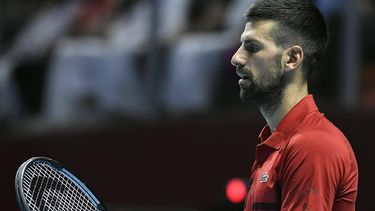 epa11669287 Novak Djokovic of Serbia during his third place match against Rafel Nadal of Spain at the Six Kings Slam exhibition tennis tournament in Riyadh, Saudi Arabia, 19 October 2024.  EPA/STR