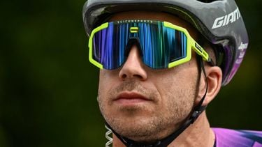 Team Jayco AlUla team's Dutch rider Dylan Groenewegen awaits the start of the 1st stage of the 112th edition of the Tour de France cycling race, 184.9 km starting and finishing in Lille Metropole, northern France, on July 5, 2025. 
Marco BERTORELLO / AFP