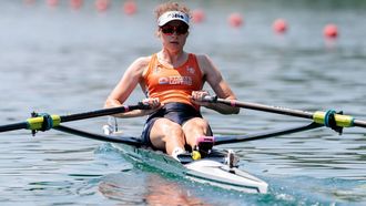 epa13068595 Femke van de Vliet of the Netherlands competes in the Lightweight Women's Single Sculls Final A on the second day of the 2026 World Rowing Cup at Rotsee in Lucerne, Switzerland, 27 June 2026.  EPA/PHILIPP SCHMIDLI