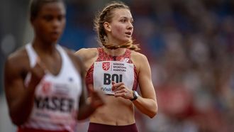 epa12195296 Femke Bol of the Netherlands (R) in action during the Women's 400 metres event at the 2025 Golden Spike Ostrava athletics meeting as part of the World Athletics Continental Tour in Ostrava, Czech Republic, 24 June 2025.  EPA/MARTIN DIVISEK
