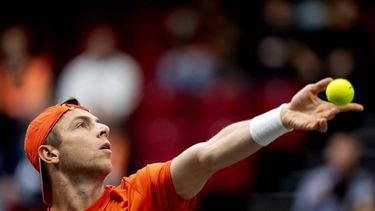 GRONINGEN - Tallon Griekspoor van Nederland op de eerste dag van het Daviscup Qualifiers duel tussen Nederland en Zwitserland in Martiniplaza. De winnaar van de ontmoeting plaatst zich voor groepsfase van de Daviscup Final. ANP SANDER KONING