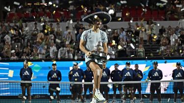 Czech Republic’s Tomas Machac holds up the trophy after beating Spain’s Alejandro Davidovich Fokina during their 2025 Mexico ATP Open 500 men´s singles tennis final match at the Arena GNP Seguros in Acapulco, Guerrero State, Mexico on March 1, 2025. 
CARL DE SOUZA / AFP
