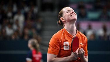 Netherlands' Britt Eerland celebrates after winning against Czech Republic's Hana Matelova during their women's table tennis singles round of 32 at the Paris 2024 Olympic Games at the South Paris Arena in Paris on July 29, 2024. 
JUNG Yeon-je / AFP