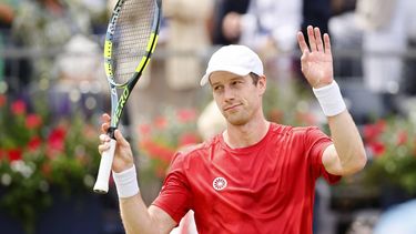 epa13038997 Botic Van De Zandschulp of the Netherlands celebrates winning his men's singles first round match against Henry Wendelken of Britain at the Queen's Club Championships tennis tournament in London, Britain, 15 June 2026.  EPA/TOLGA AKMEN