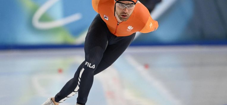 Netherlands' Chris Huizinga competes in the speed skating men's 5000m during the Milano Cortina 2026 Winter Olympic Games at Milano Speed Skating Stadium in Milan on February 8, 2026. 
Daniel MUNOZ / AFP