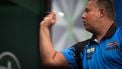 DEN BOSCH - Darter Jermaine Wattimena tijdens de kwartfinale van de TOTO Dutch Darts Masters. Tijdens het World Series-toernooi nemen acht Nederlandse darters het op tegen acht internationale topdarters. ANP JEROEN JUMELET