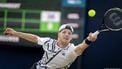 ROSMALEN - Gijs Brouwer (NED) in actie tegen Ugo Humbert (FRA) op de zevende dag van het Libema Open tennis toernooi in Rosmalen. ANP SANDER KONING