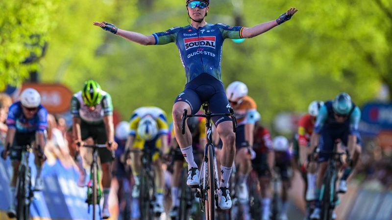 Soudal Quick-Step's Belgian rider Tim Merlier celebrates crossing the finish line to win the 'Ronde Van Limburg' one day cycling race, from Hasselt to Tongeren-Borgloon (178,4 km) on April 15, 2026.
 
DAVID PINTENS / Belga / AFP